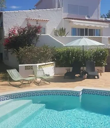 Lorenzo With Tennis Court & Swimming Pool Villa