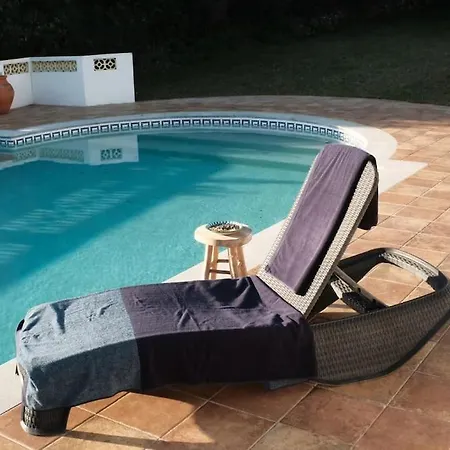 Lorenzo With Tennis Court & Swimming Pool * Portimão