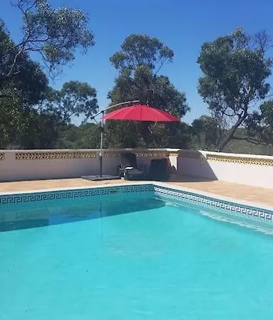 Lorenzo With Tennis Court & Swimming Pool