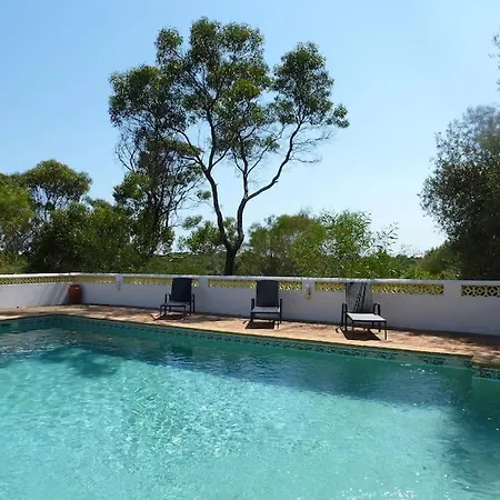 Villa Lorenzo With Tennis Court & Swimming Pool